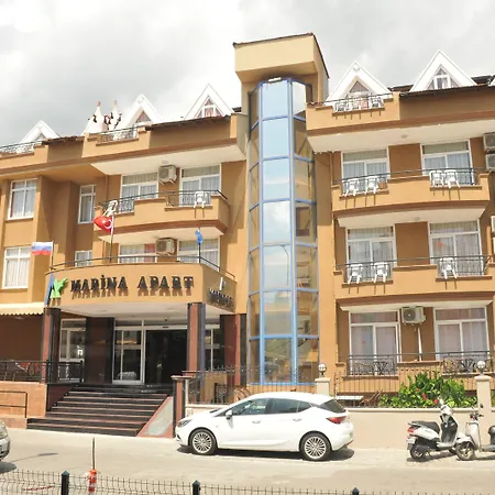 Marina 2*